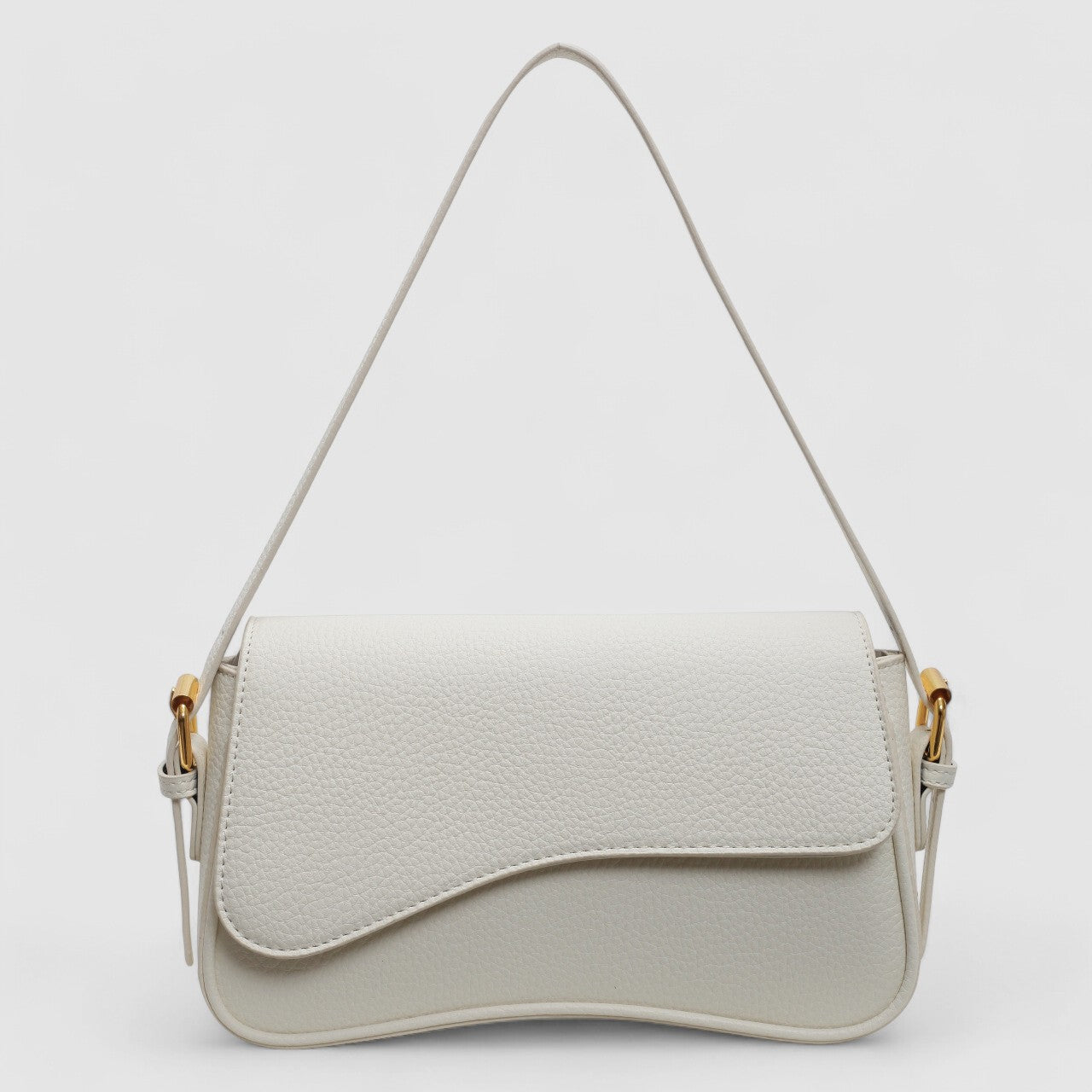 Bolso de hombro mujer de cuero vegano con solapa y correa ajustable