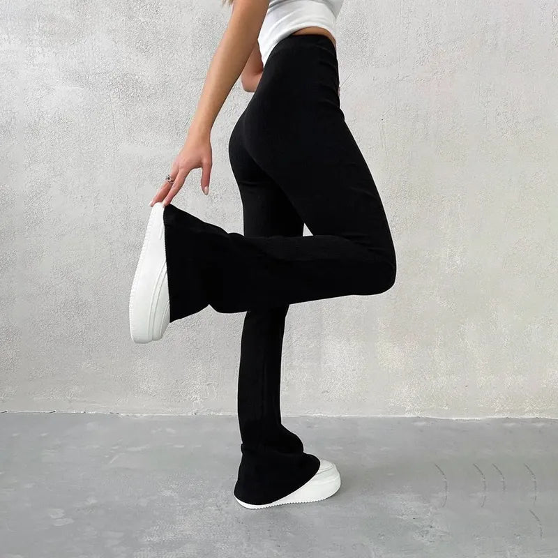 Pantalón Mujer Corte Flare Cintura Alta