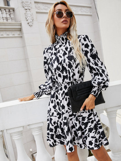 Vestido Corto Mujer Manga Larga Cuello Alto Estampado Animal