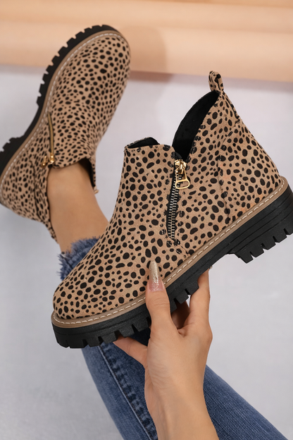 Botines mujer de piel y suela antideslizante
