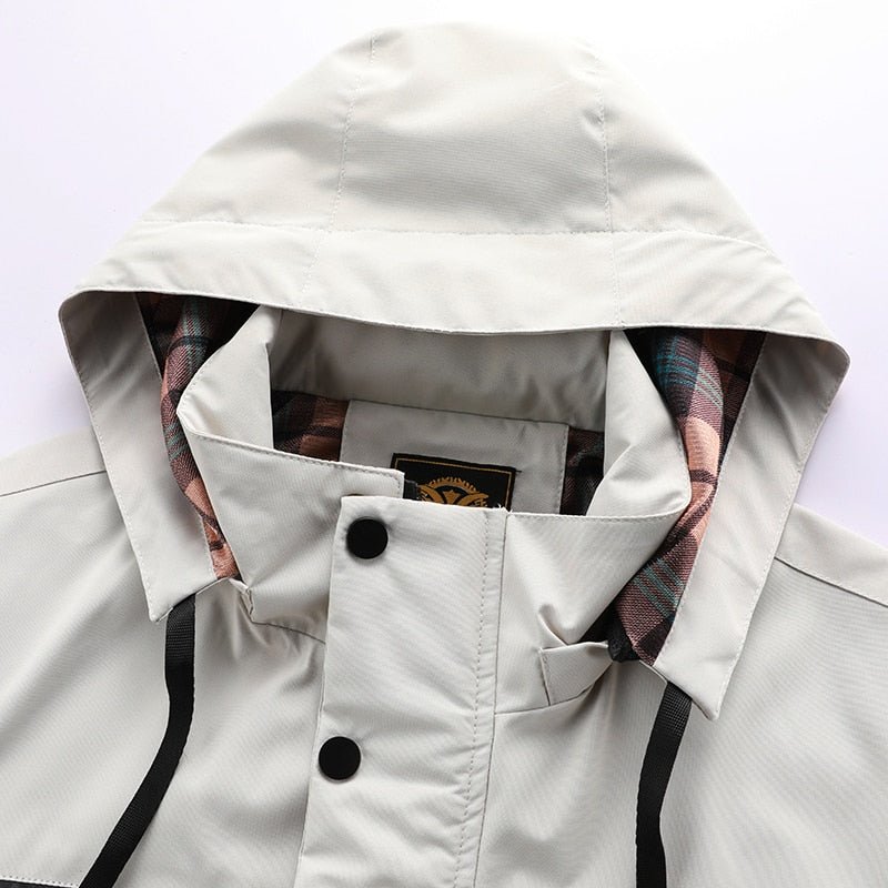 Chaqueta Hombre Cortaviento Multibolsillos Ajuste Regular