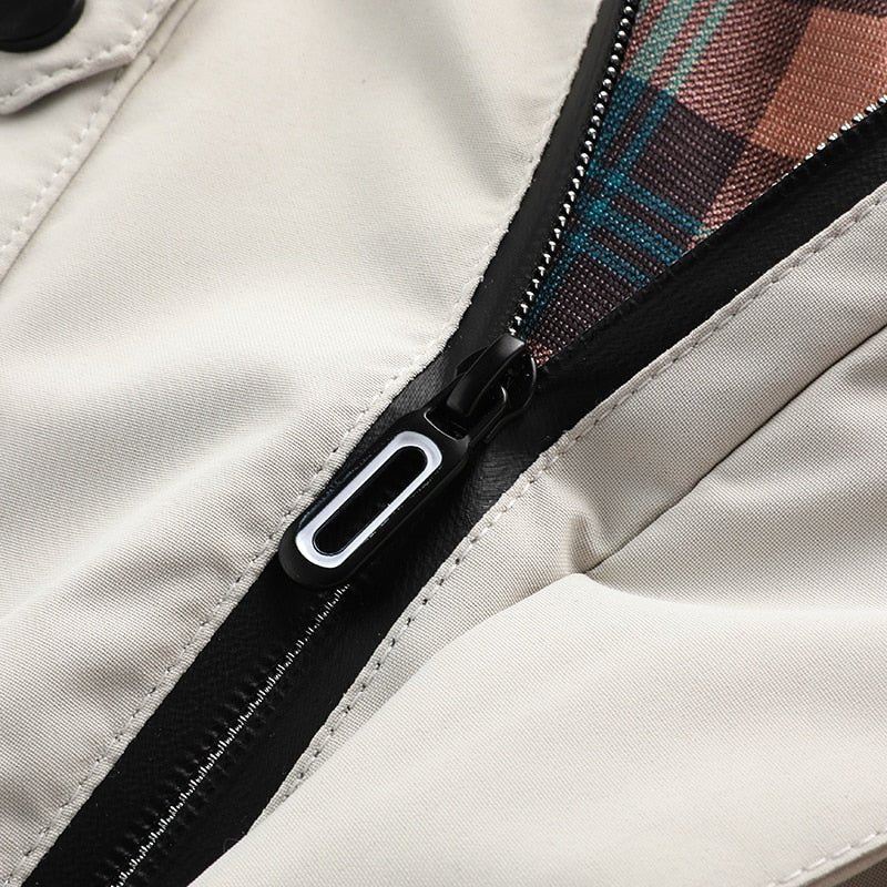 Chaqueta Hombre Cortaviento Multibolsillos Ajuste Regular