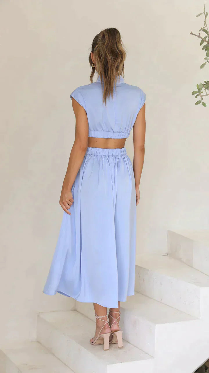 Vestido midi mujer con corte cut out sin mangas cuello alto