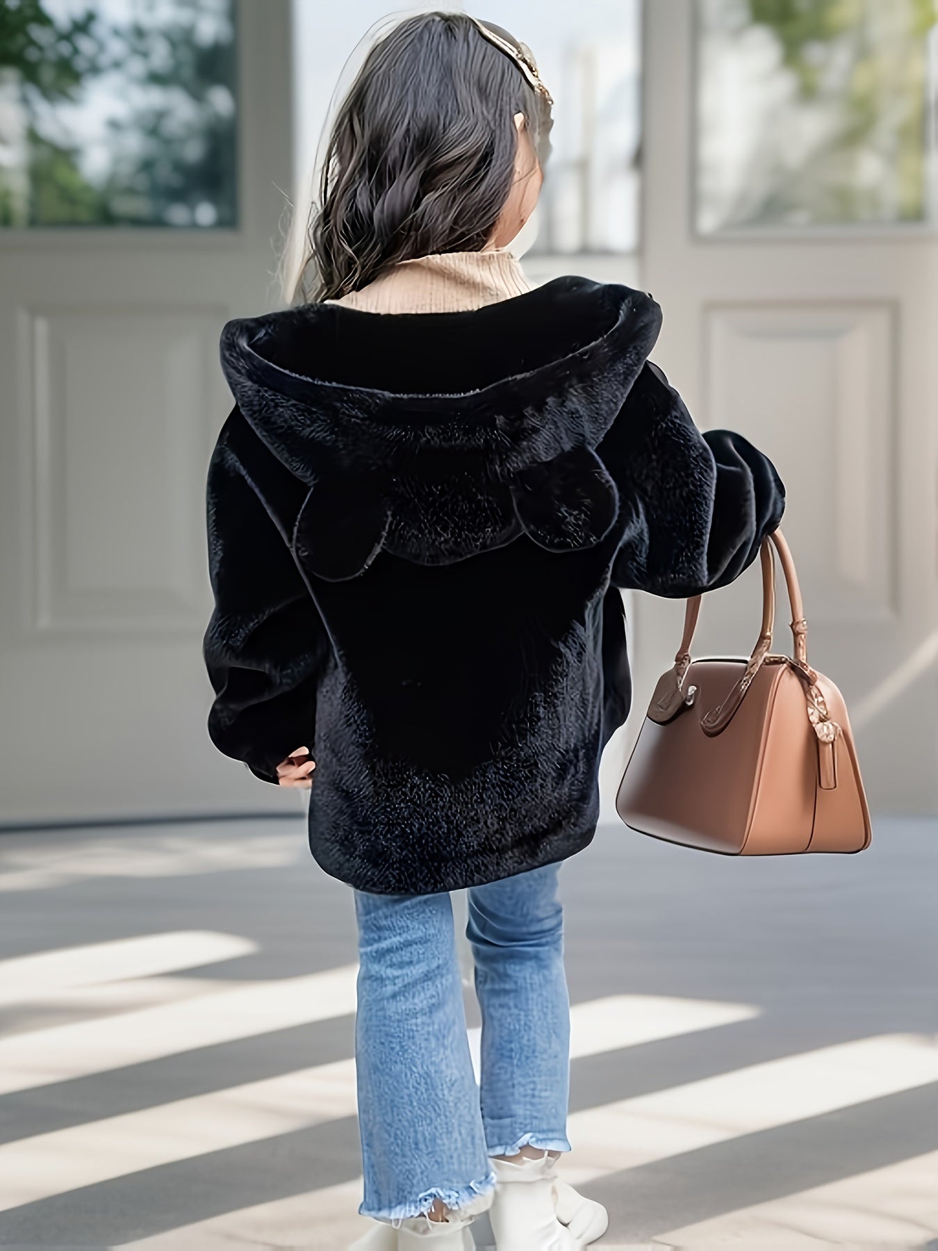 Chaqueta Niña de Felpa con Capucha y Orejitas