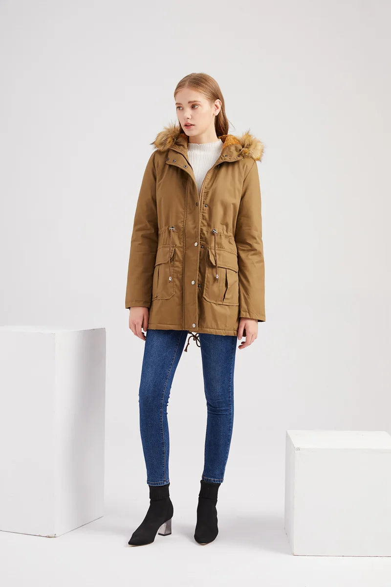 Parka mujer invierno con capucha y acolchada