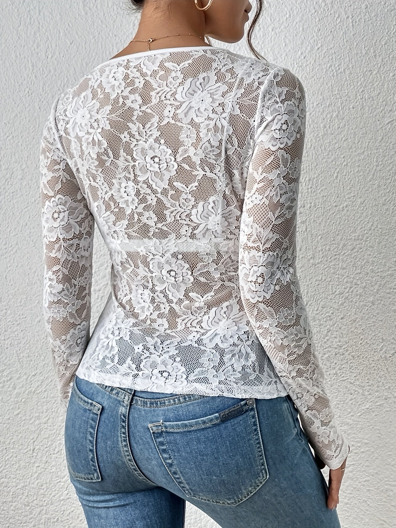 Body mujer ajustado de encaje con mangas largas