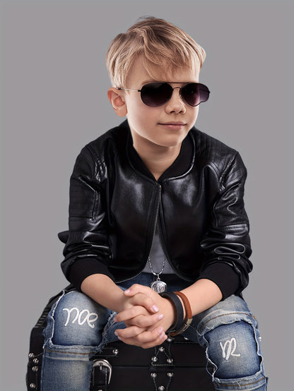 Chaqueta niño con cremallera y cuello alto ajustado