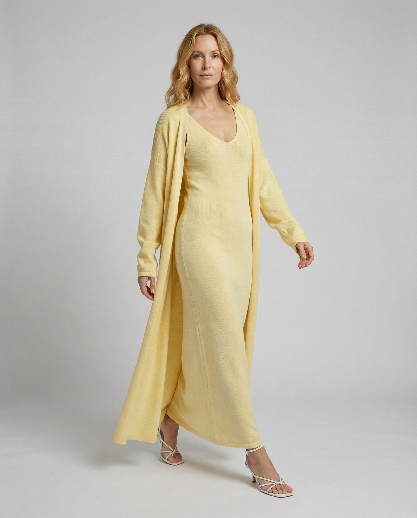 Conjunto Mujer de Punto Vestido y Cárdigan Largo - Mavetta