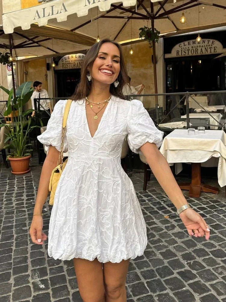 Vestido Corto Mujer de Algodón Bordado con Volantes