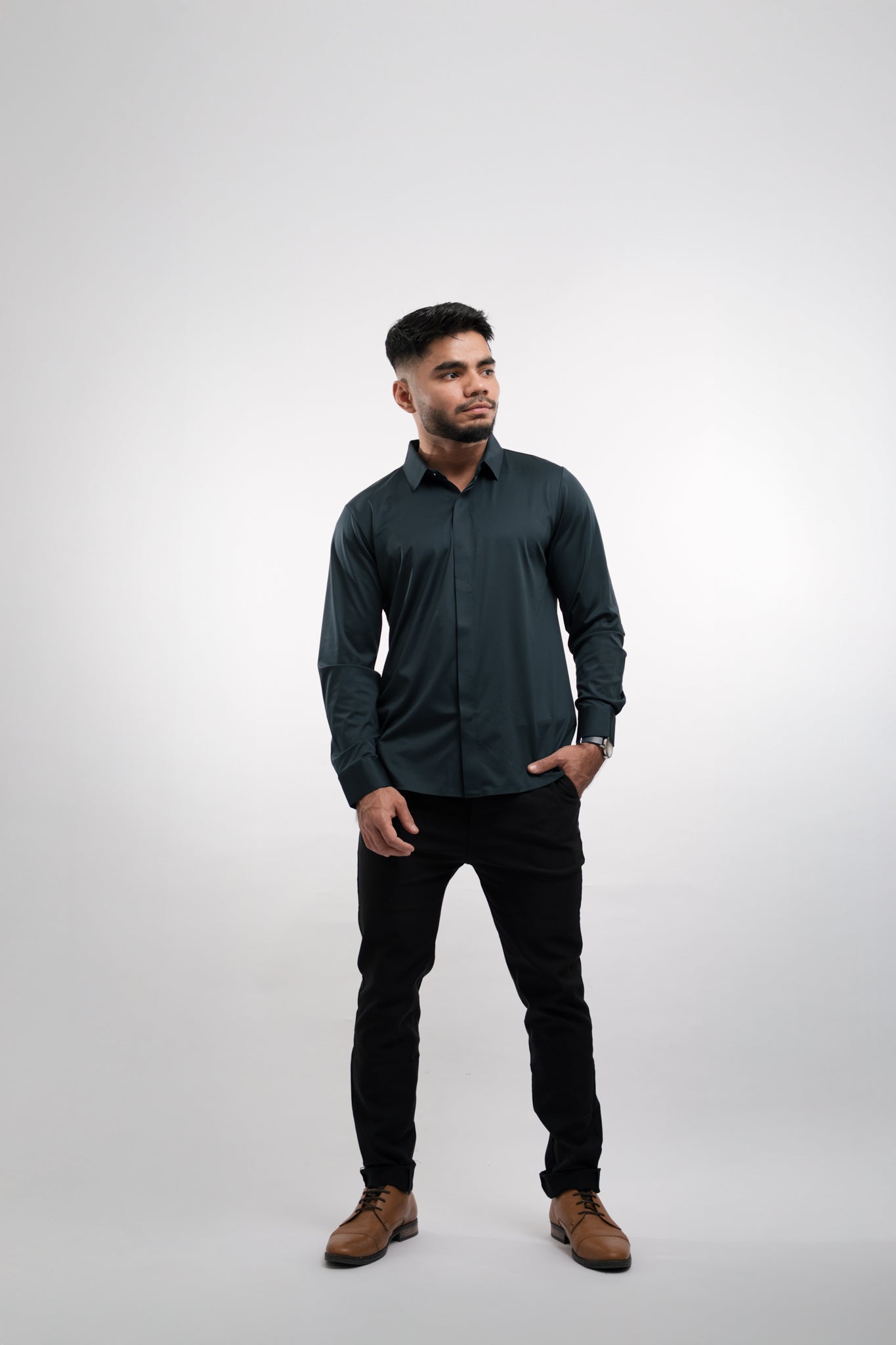 Camisa Hombre con Botones Tejido Antiarrugas