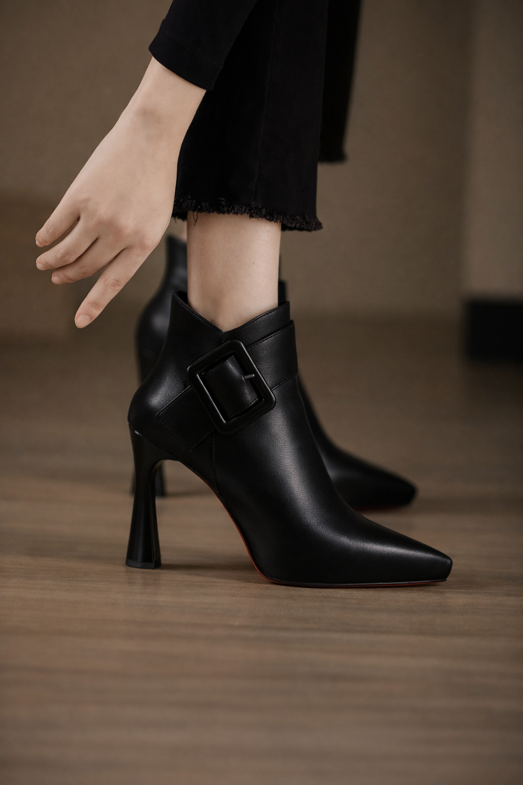 Botines Mujer Tacón Hebilla Oversize Ajuste Comodo