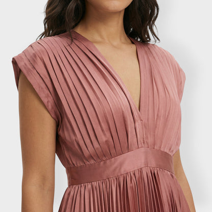 Vestido Largo Mujer Plisado Ajuste Elegante