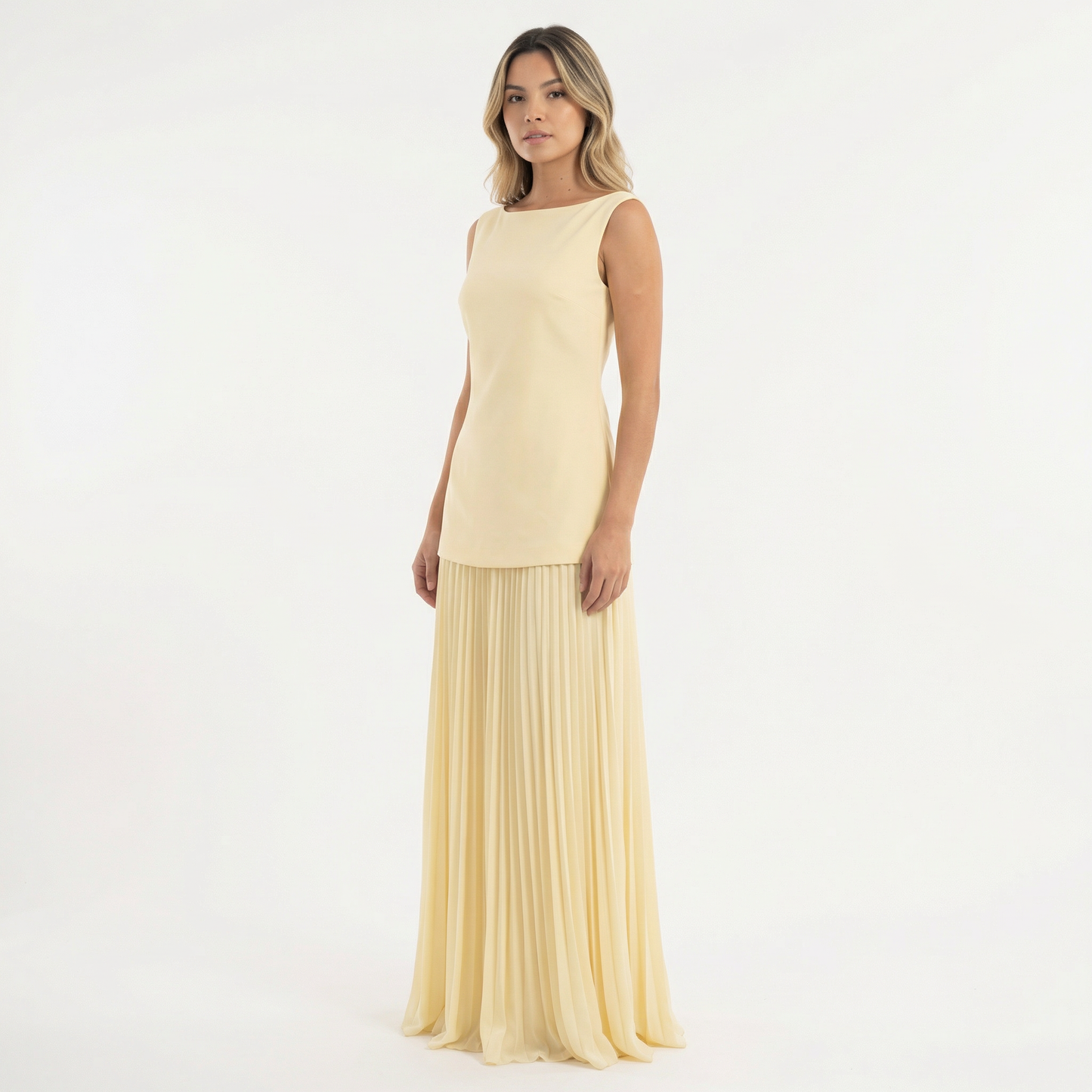 Conjunto Mujer de Fiesta con Chaleco Elegante