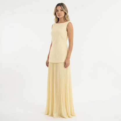 Conjunto Mujer de Fiesta con Chaleco Elegante