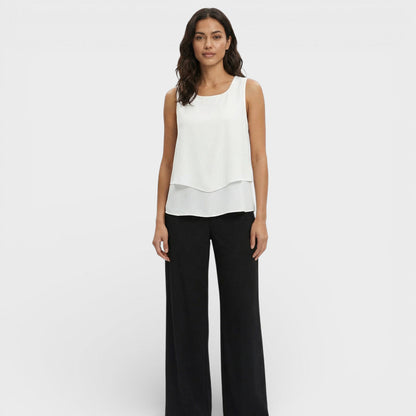 Conjunto Mujer y Pantalón Ajustado