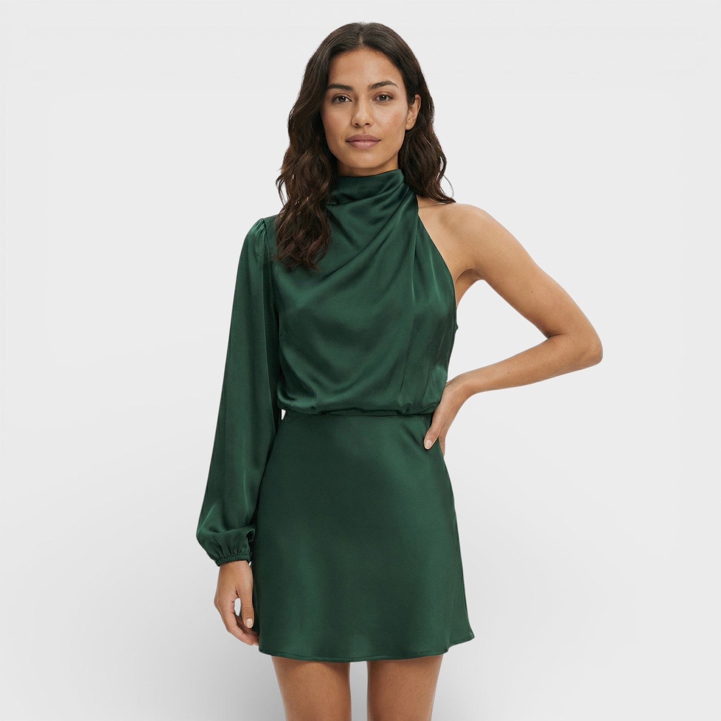 Vestido Asimétrico Mini Satinado