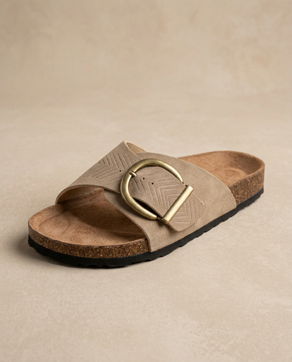 Sandalia Mule Mujer Ante Grabado Hebilla Grande Corcho - Mavetta