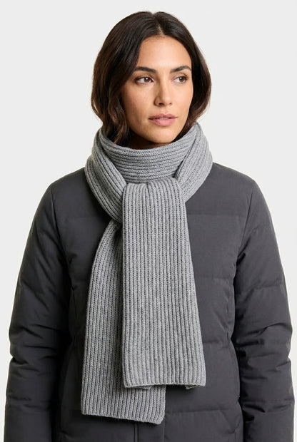 Bufanda Unisex de Tejido Clásico Suave