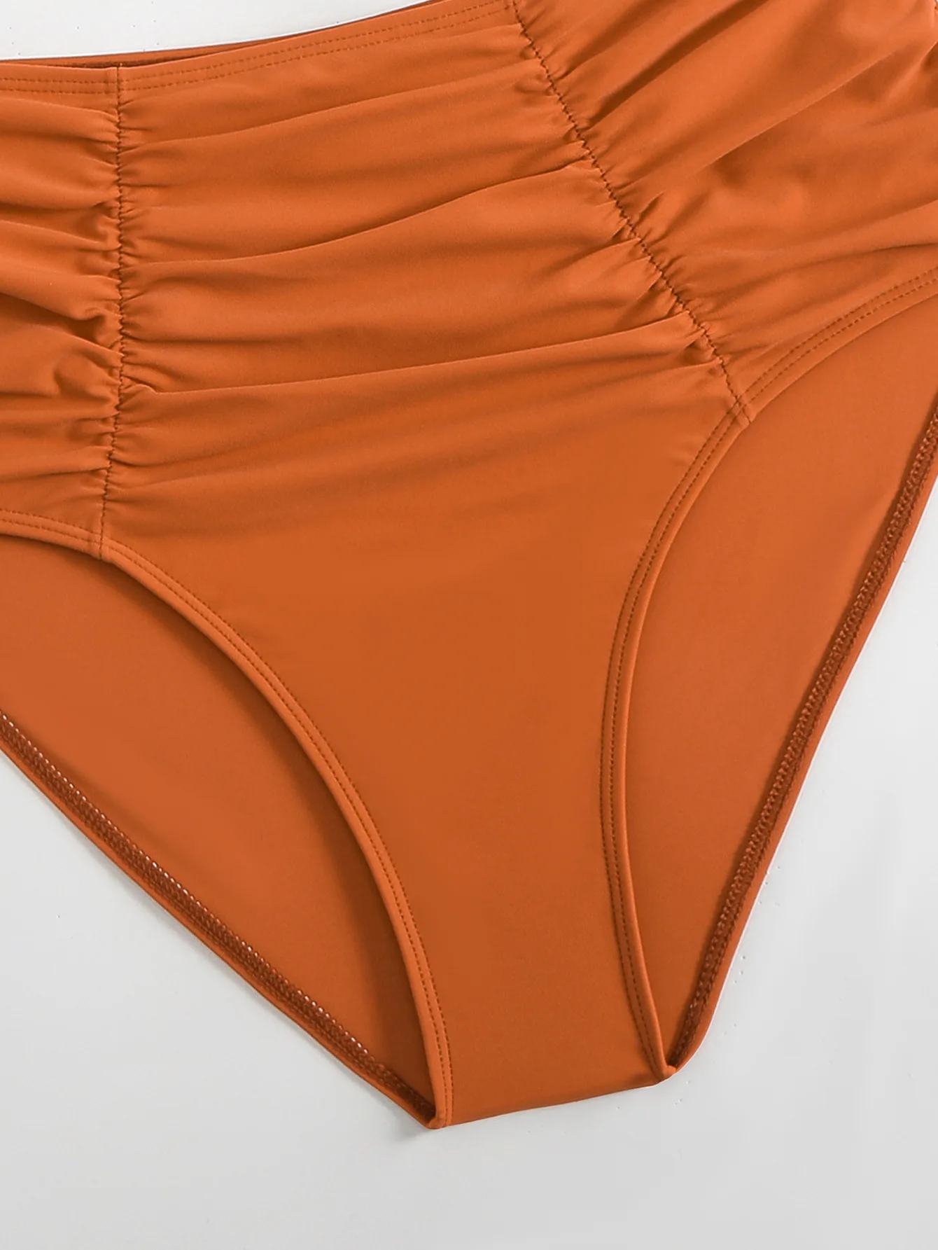Bikini Mujer de Talle Alto con Detalle de Giro