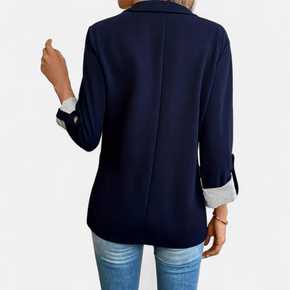 Blazer Mujer de Corte Clásico y Ajuste Regular