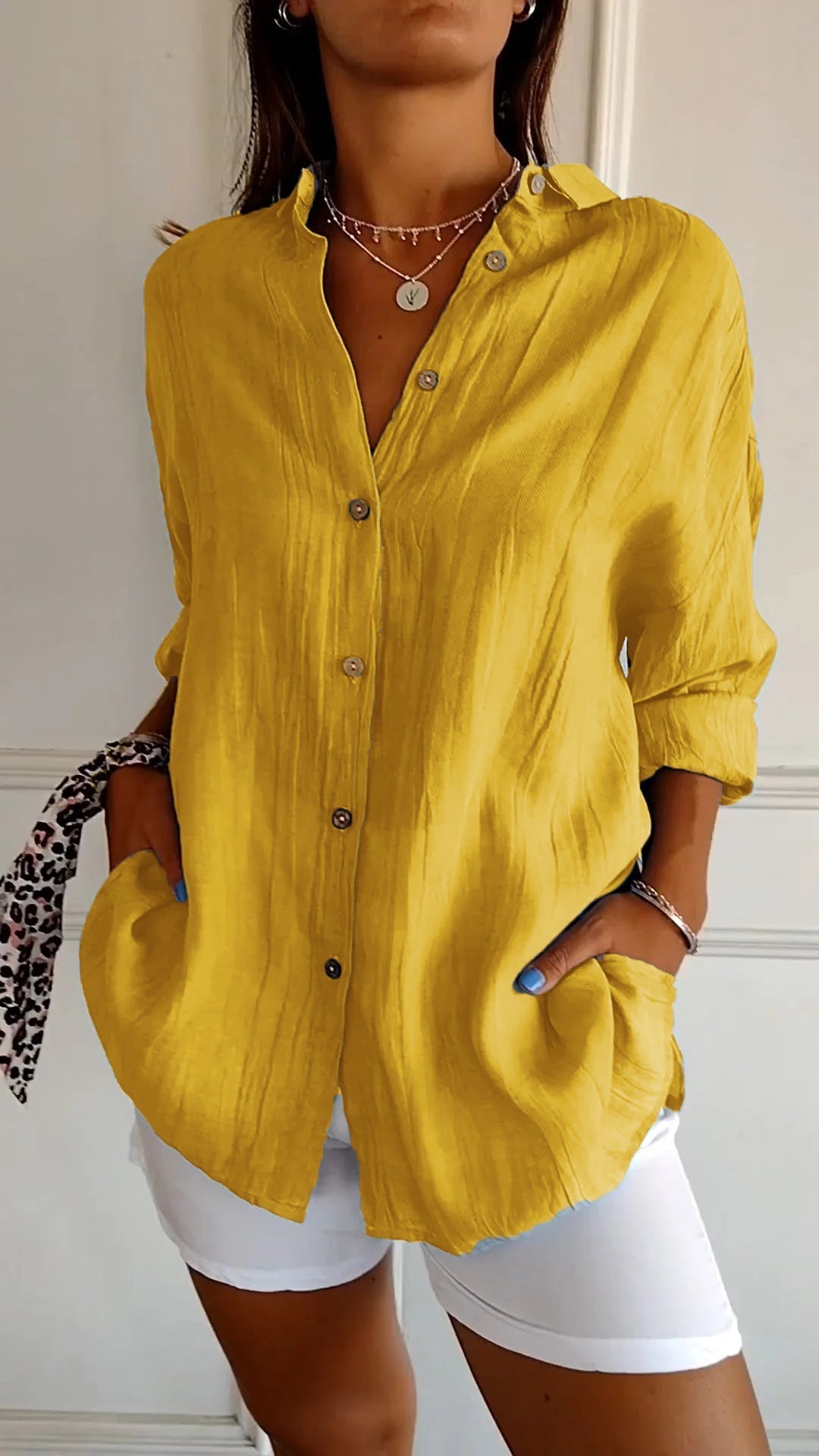 Camisa casual mujer de botones ajuste regular