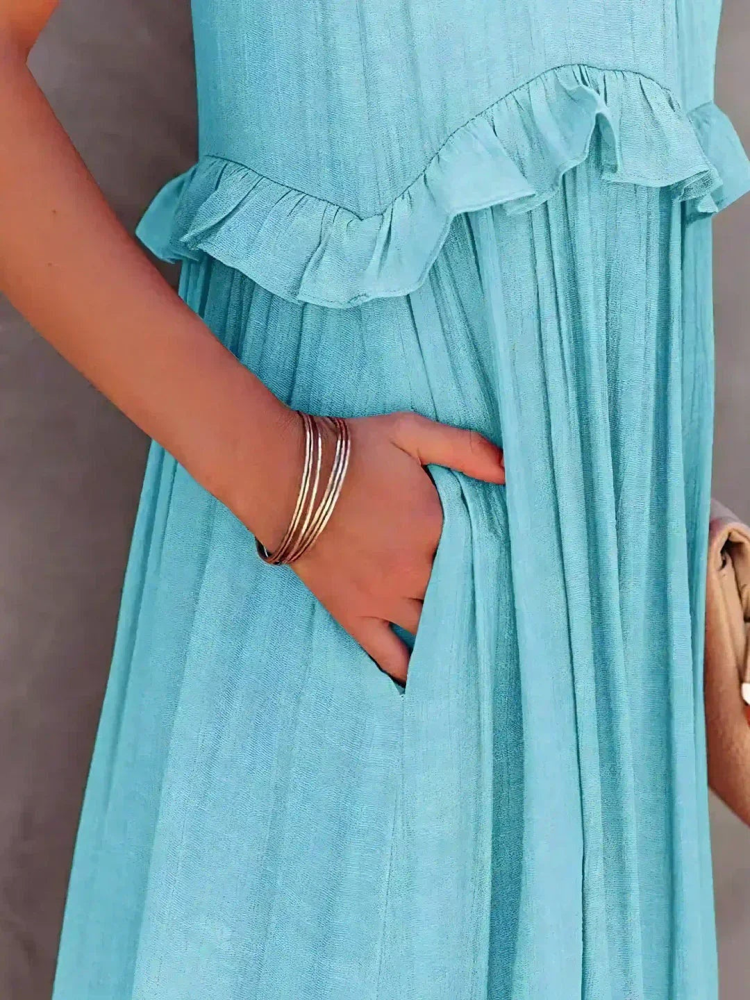 Vestido Largo Mujer con Volantes Cuello Alto Sin Mangas