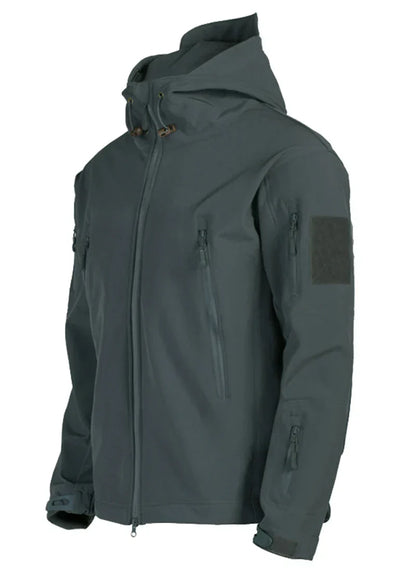 Chaqueta táctica hombre con capucha y bolsillos funcionales
