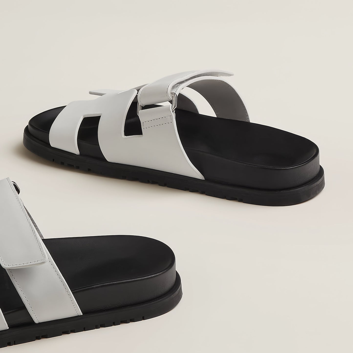 Sandalias Planas Mujer Hebilla Suela Track