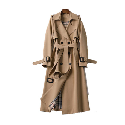 Gabardina mujer con doble botonadura estilo trench