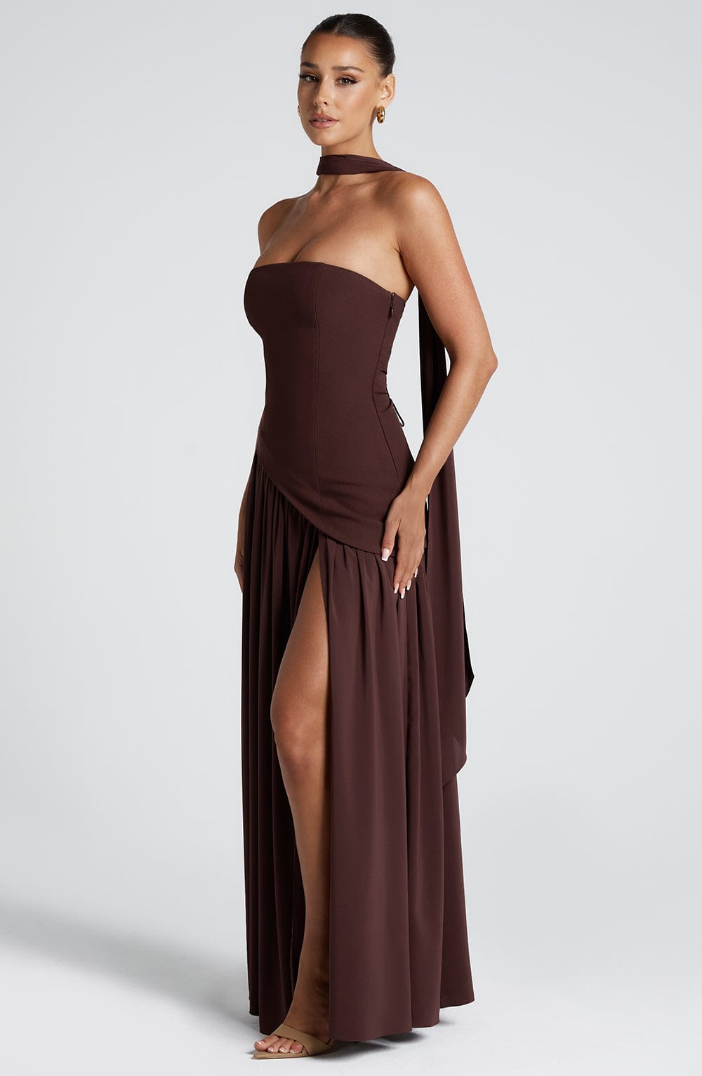 Vestido largo mujer sin mangas diseño elegante