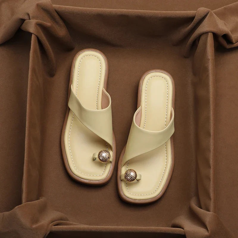 Sandalias Planas Mujer con Tira de Dedos y Anilla