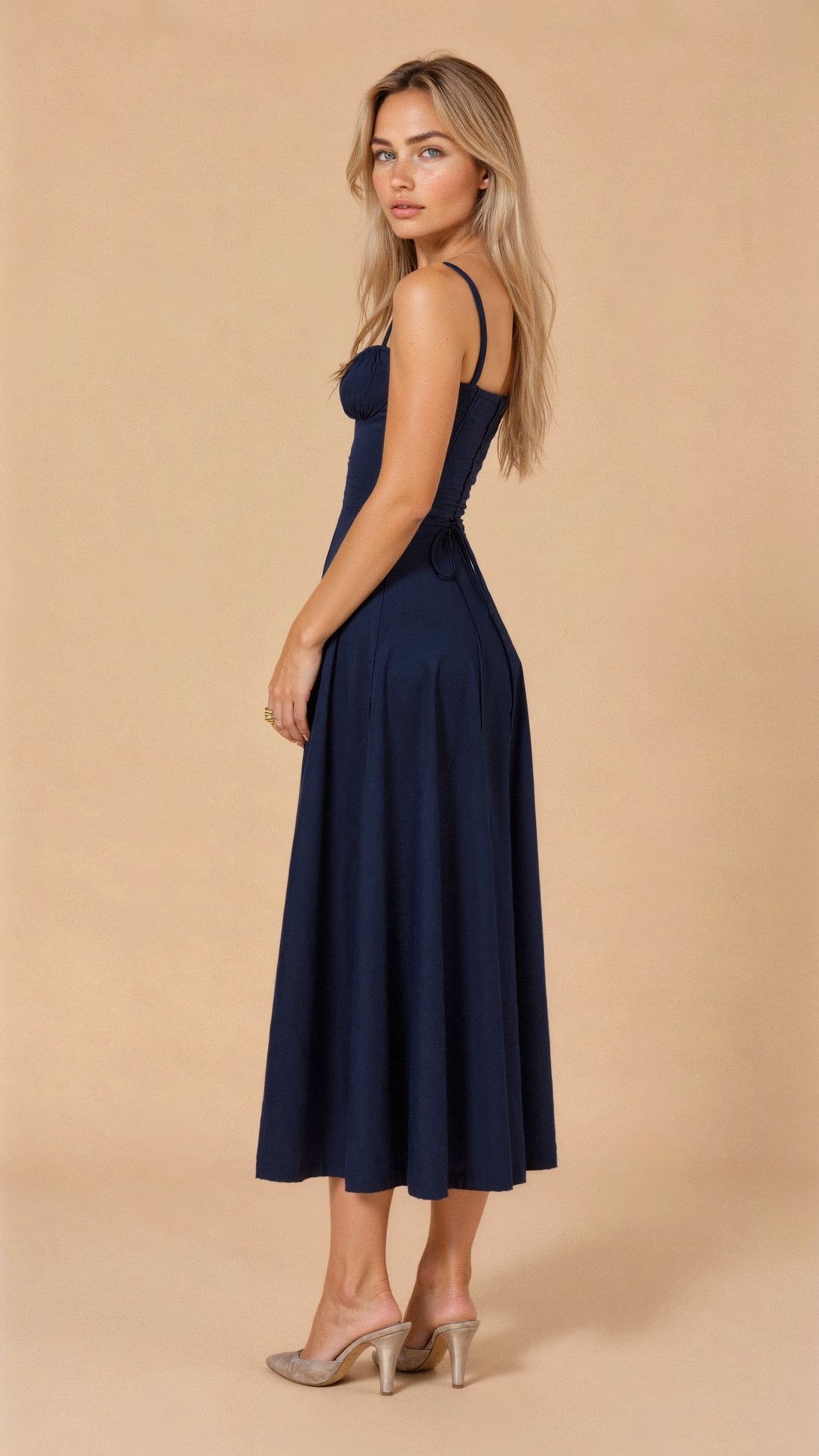 Vestido midi mujer con diseño corsé y falda fluida