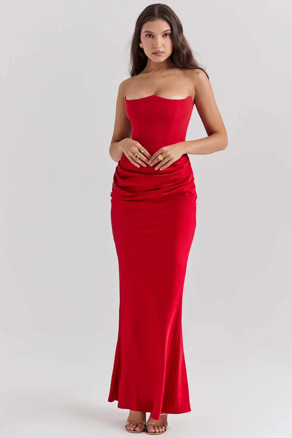 Vestido maxi mujer de satén sin tirantes fruncido favorecedor