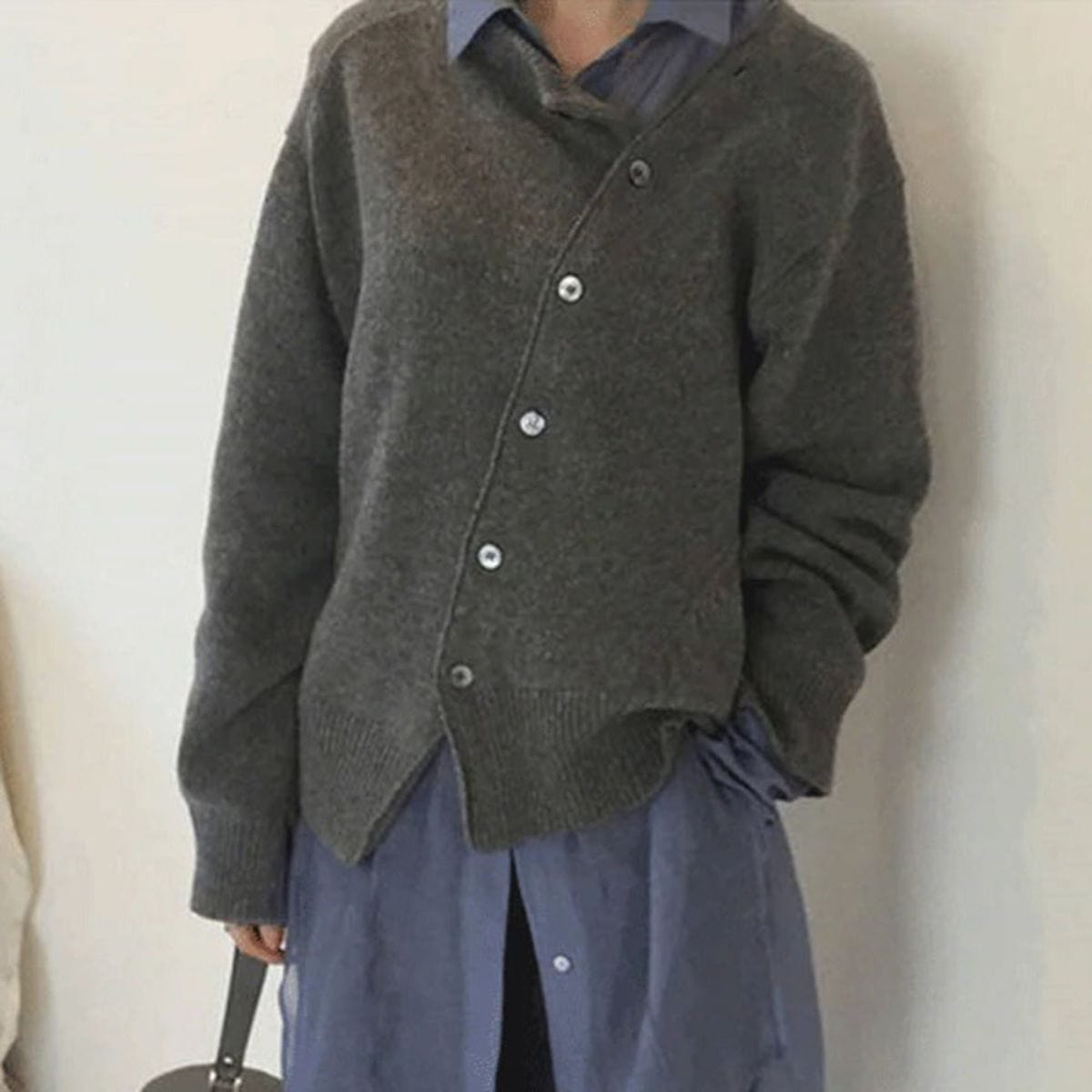 Chaqueta larga mujer de tejido ligero y corte elegante