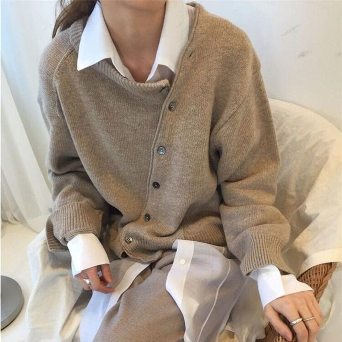 Chaqueta larga mujer de tejido ligero y corte elegante