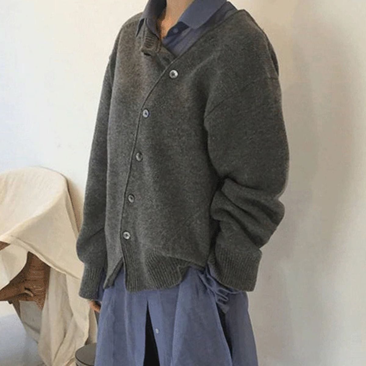 Chaqueta larga mujer de tejido ligero y corte elegante