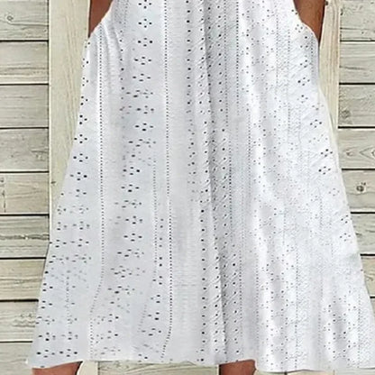 Vestido midi Mujer calado escote en V