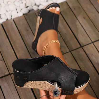 Sandalias Mujer Cuña Piel con Tachuelas