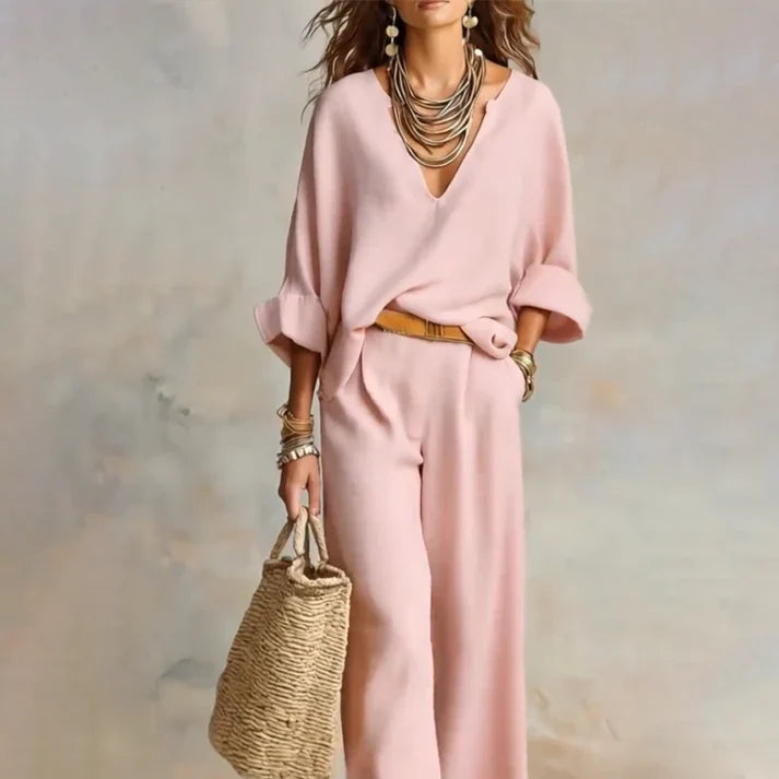 Conjunto Mujer Escote en V y Pantalón Amplio