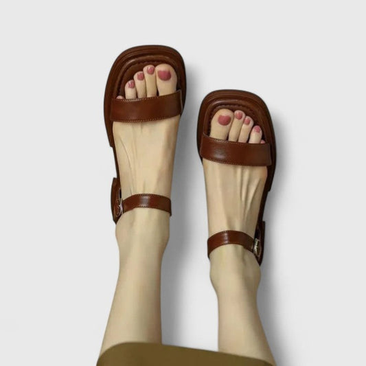 Sandalias Planas Mujer con Hebilla y Dos Tiras Ajuste en Tobillo - Mavetta