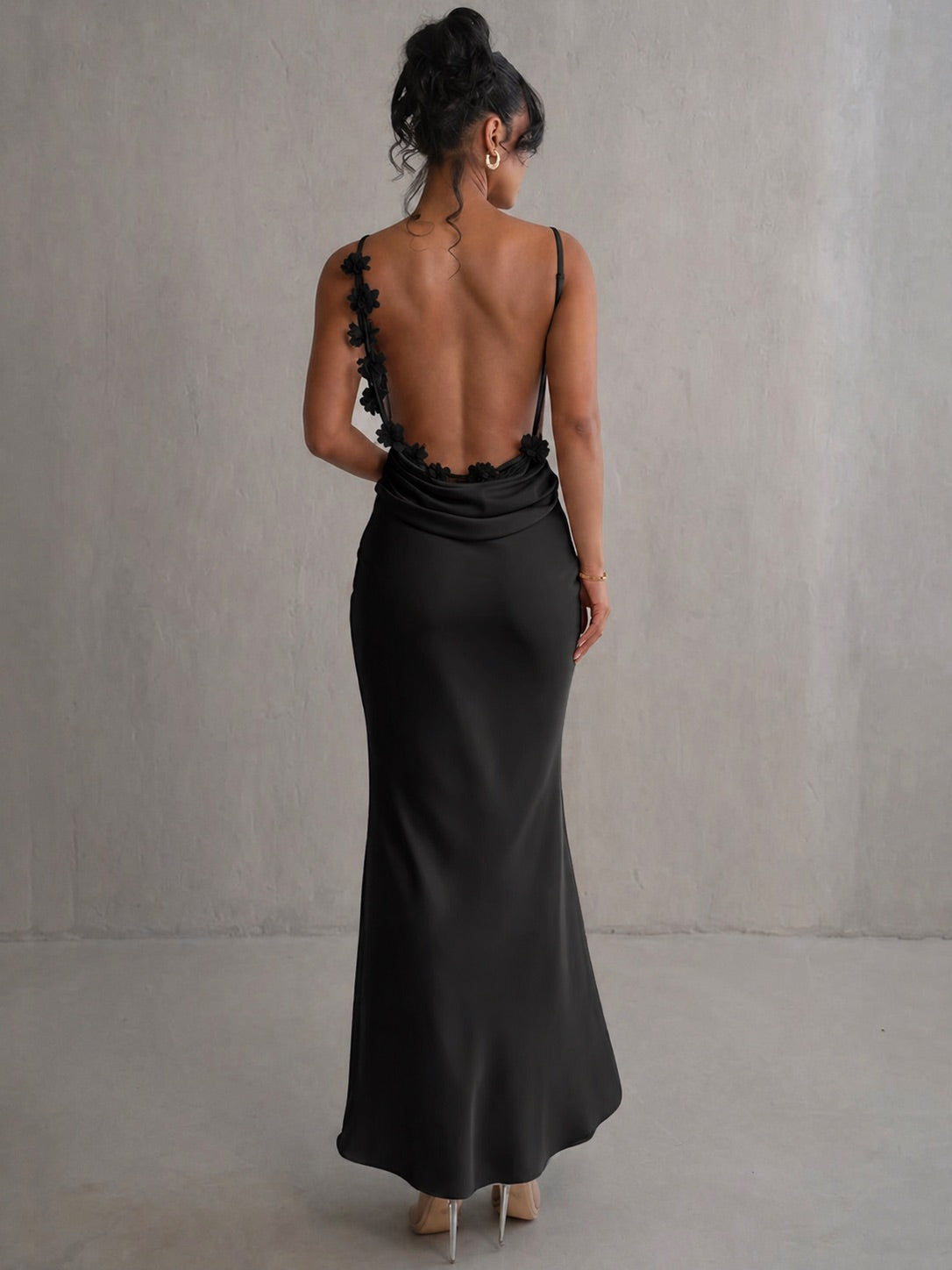 Vestido maxi mujer de satén con cuello cascada - Mavetta