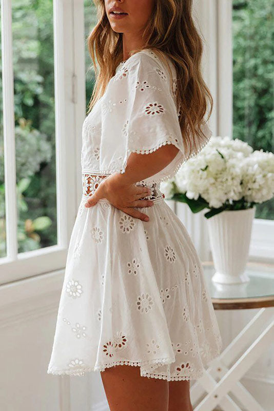 Vestido corto mujer estilo bohemio Ibiza fluido