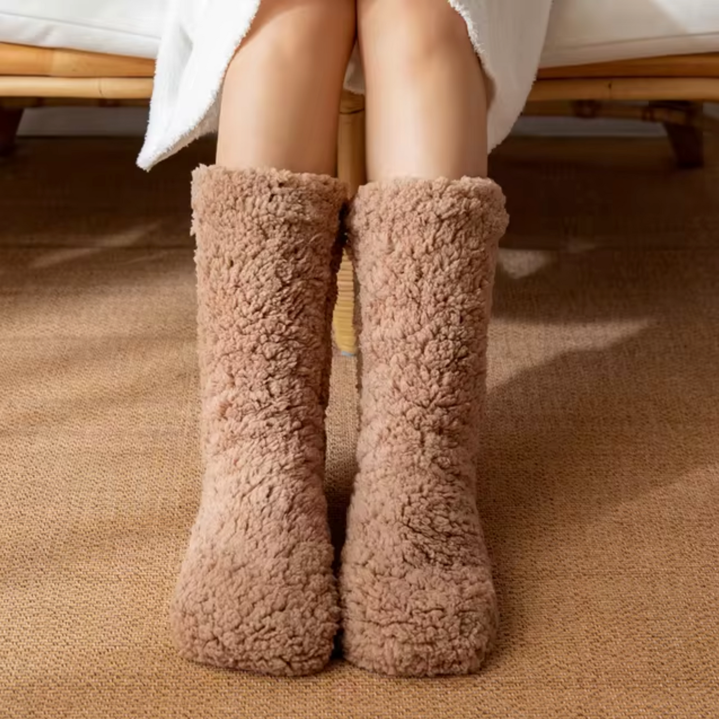 Calcetines altos mujer de coralina aterciopelada suave