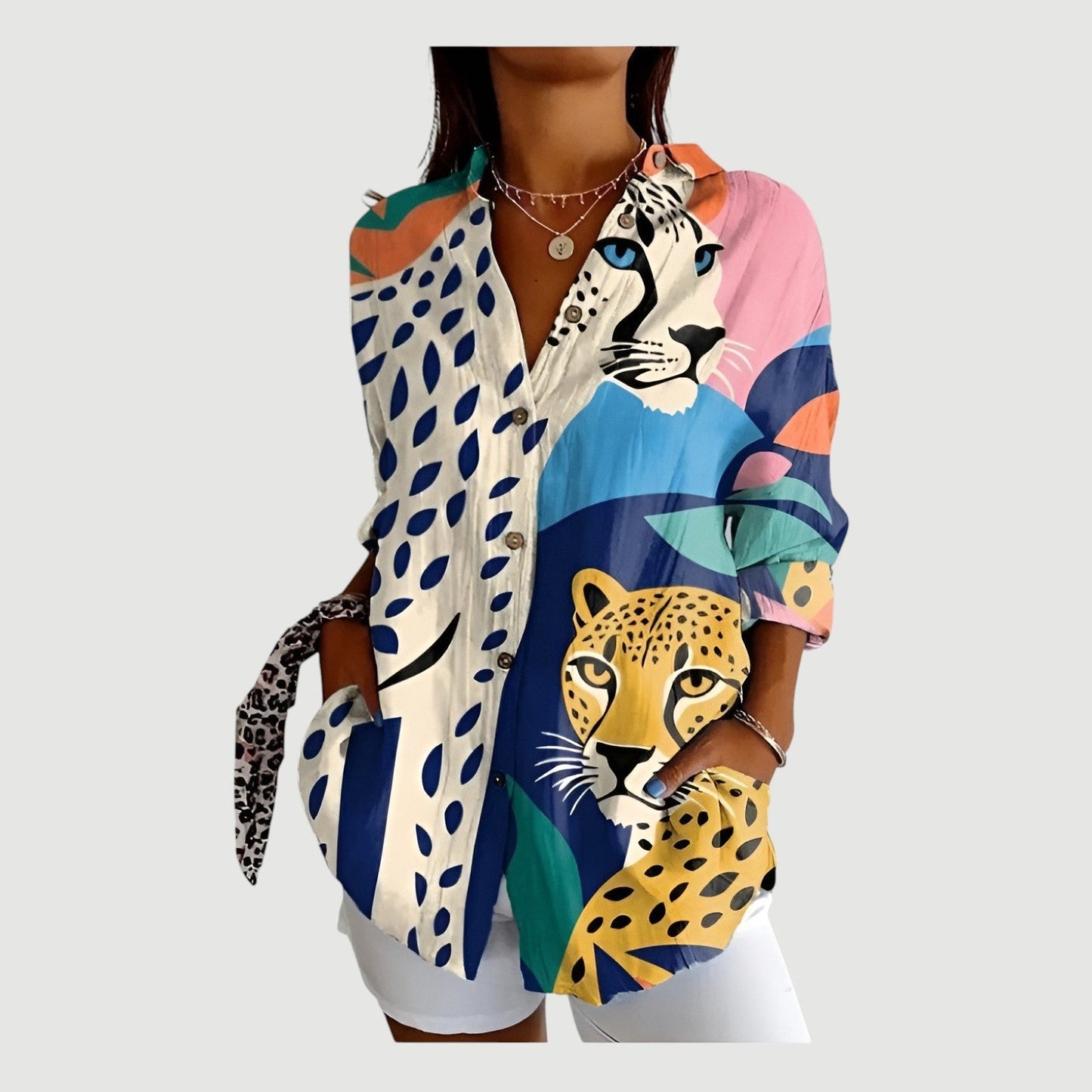 Blusa mujer de tela ligera con botones y estampado animal - Mavetta
