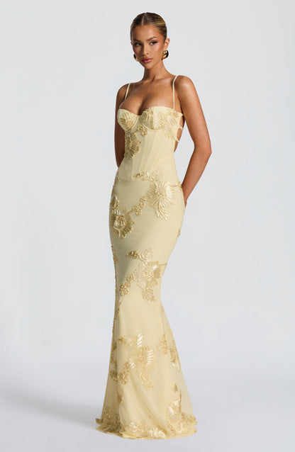 Vestido maxi mujer con bordado floral estilo boda