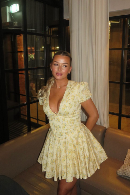 Vestido midi mujer con botones metálicos y manga larga