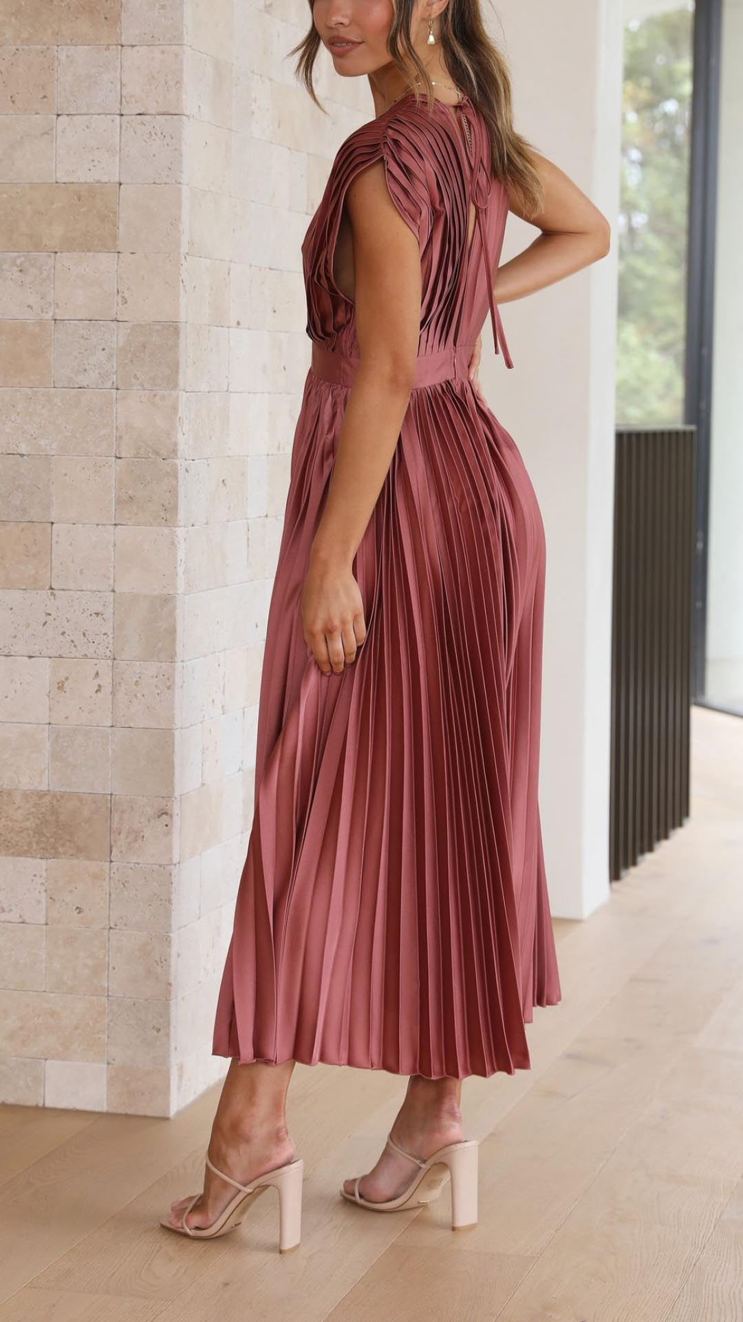 Vestido midi Mujer plisado escote en V elegante