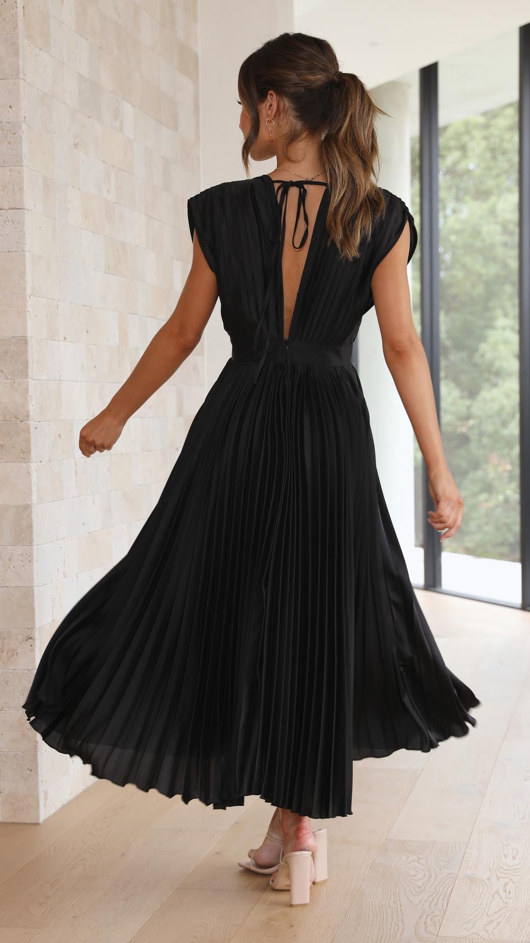 Vestido midi Mujer plisado escote en V elegante