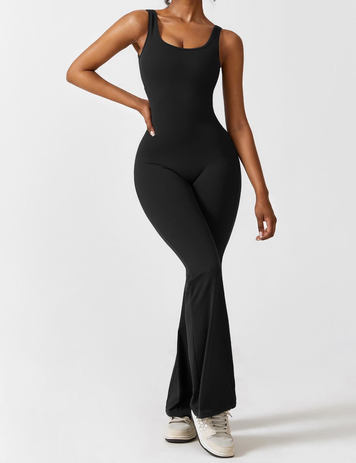 Mono Mujer con Espalda en V Ajuste Elegante